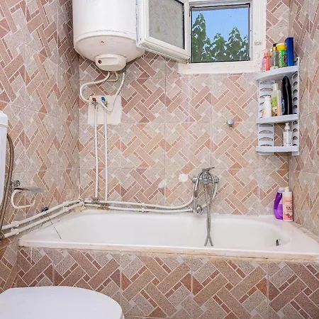 בית נופש Eva's House Dikella