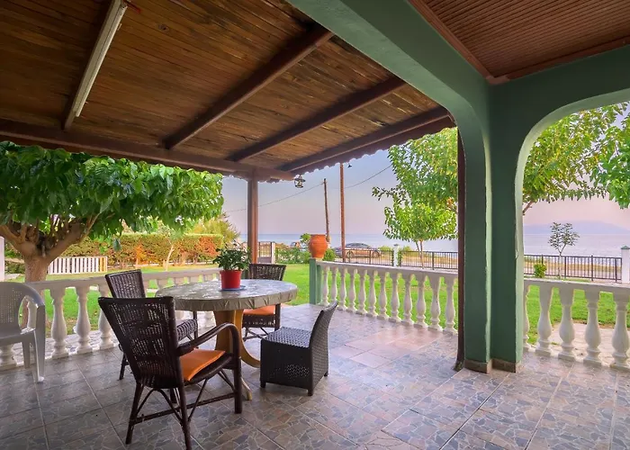 Eva's House בית נופש Dikella