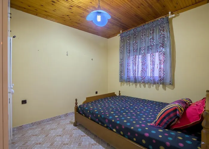 Eva's House בית נופש Dikella