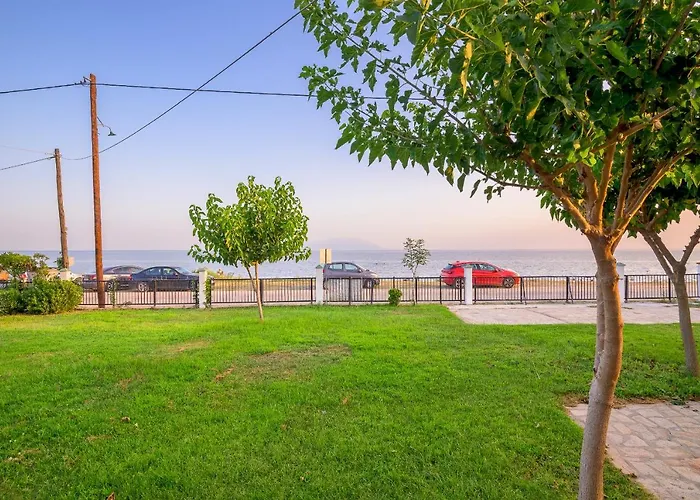 בית נופש Eva's House Dikella