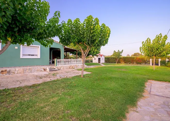 Eva's House בית נופש Dikella