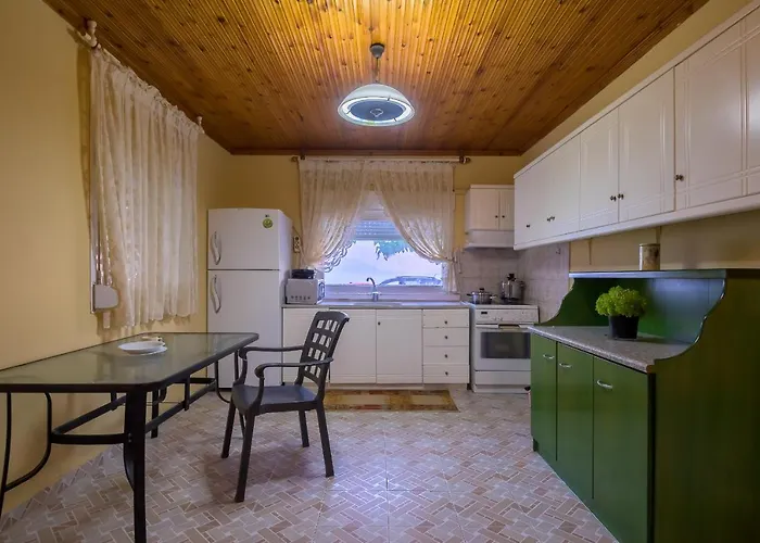 בית נופש Eva's House *